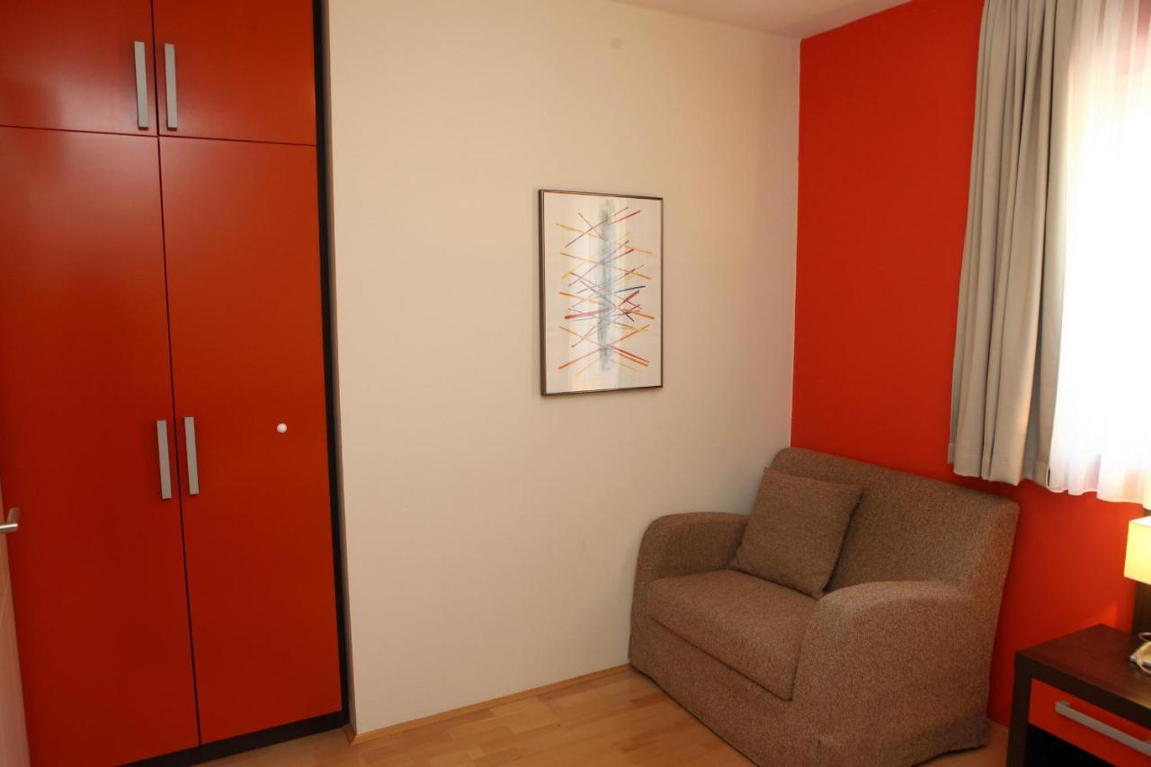 Garbin 711 Marina Portoroz Apartment Luaran gambar