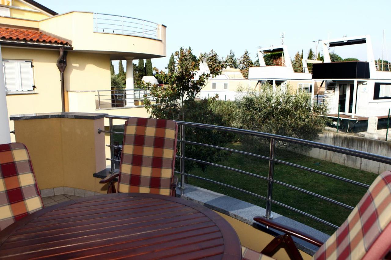Garbin 711 Marina Portoroz Apartment Luaran gambar